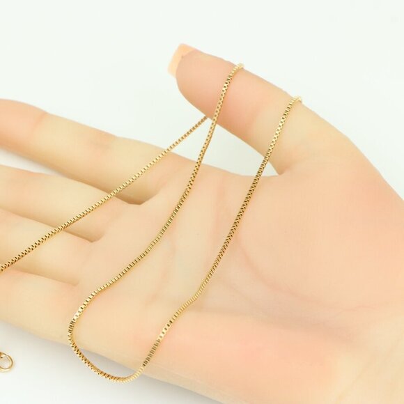 "Glossy Rose Gold Box Chain Necklace Minimal Design, XPNL0298 - Picture 2 of 12